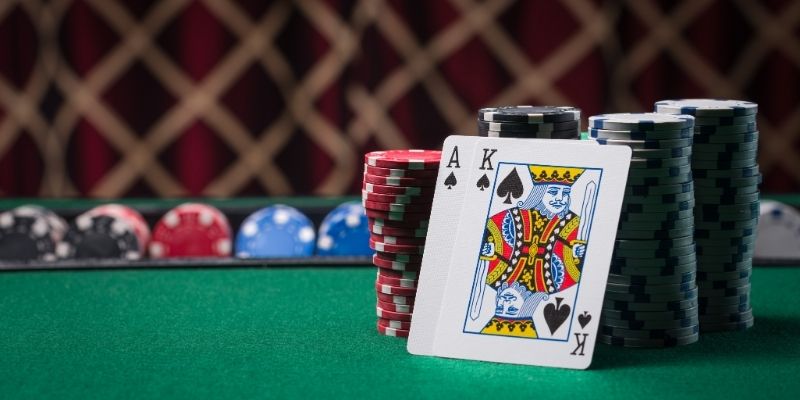 Bài Poker RIKVIP - Tổng Hợp Tất Tần Tật Cách Đánh Bài 2 Quy tắc từng vòng đánh bài Poker